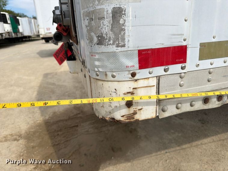 image for item EW2042 2005 Strick Corp. dry van trailer