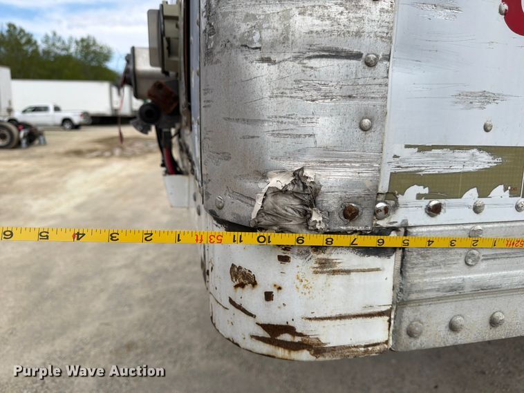 image for item EW2044 2007 Strick Corp. dry van trailer