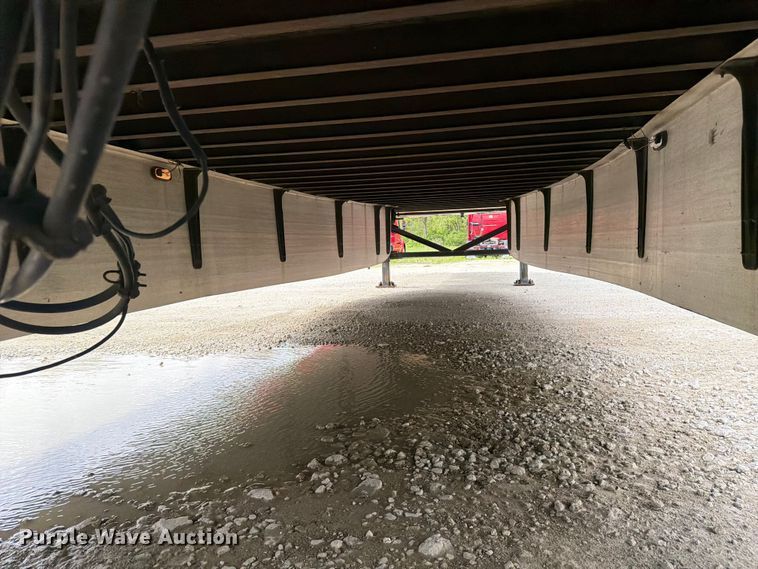 image for item EW2046 2007 Strick Corp. dry van trailer