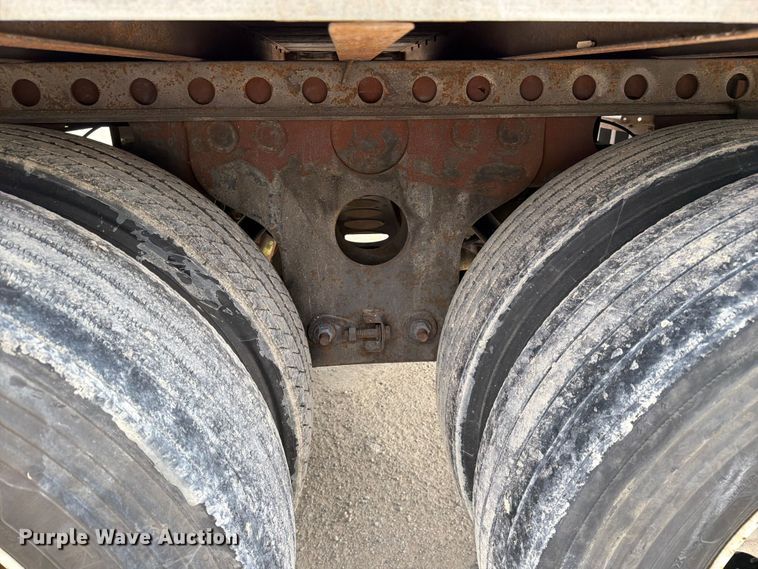image for item EW2047 2007 Strick Corp. dry van trailer