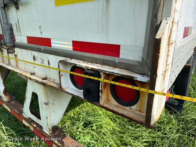 image for item EW2048 2007 Strick Corp. dry van trailer