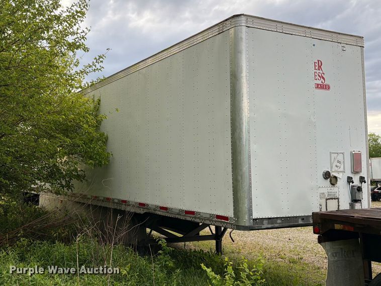 image for item EW2049 2016 Vanguard National Trailer Corp. Maxcube dry van trailer