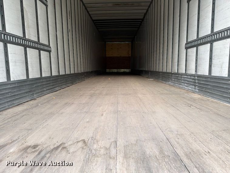 image for item EW2049 2016 Vanguard National Trailer Corp. Maxcube dry van trailer