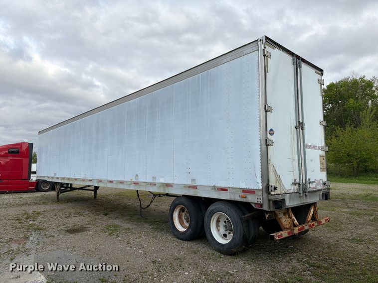 image for item EW2052 2002 Utility Trailer Mfg. Co. VS2DC dry van trailer
