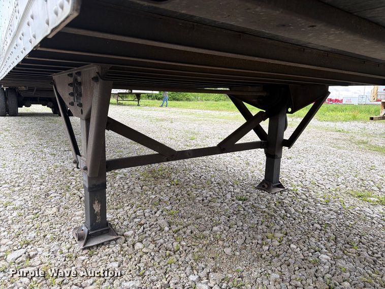 image for item EW2057 2004 Strick Corp. dry van trailer