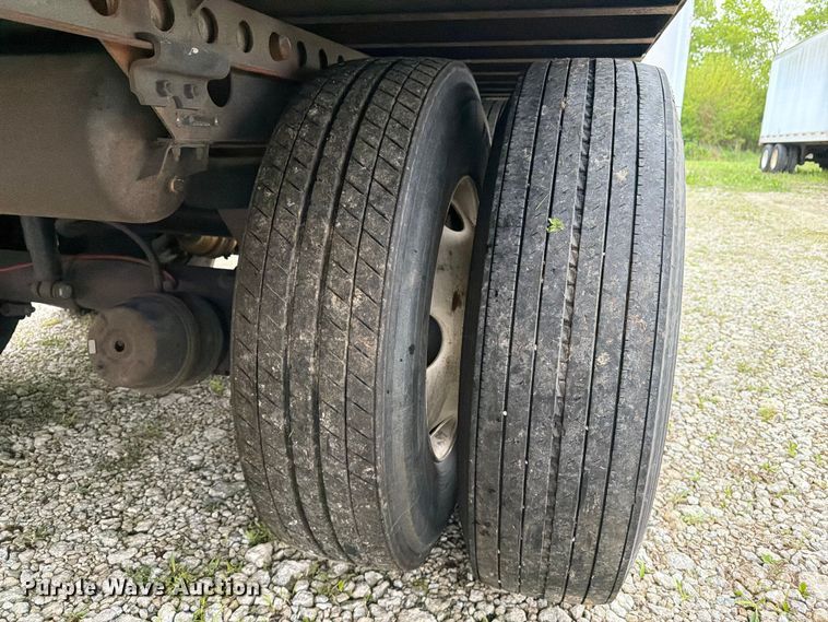 image for item EW2057 2004 Strick Corp. dry van trailer
