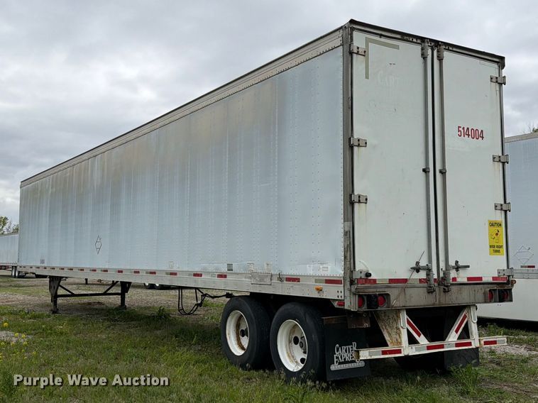 image for item EW2058 2004 Utility Trailer Mfg. Co. VS2DC dry van trailer