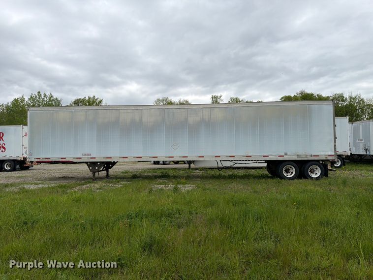 image for item EW2058 2004 Utility Trailer Mfg. Co. VS2DC dry van trailer