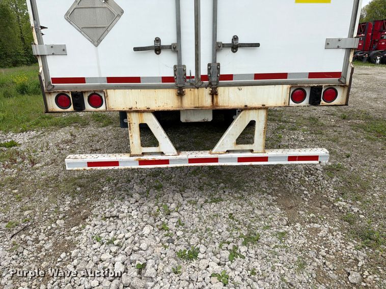 image for item EW2060 2005 Strick Corp. dry van trailer