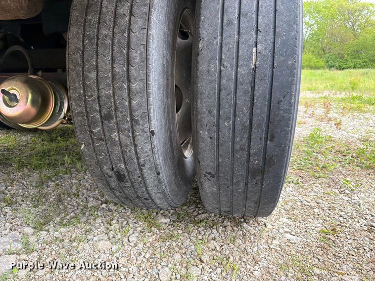 image for item EW2060 2005 Strick Corp. dry van trailer