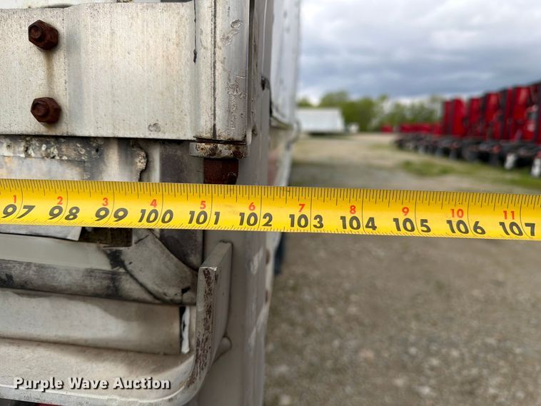 image for item EW2061 2004 Utility Trailer Mfg. Co. VS2DC dry van trailer