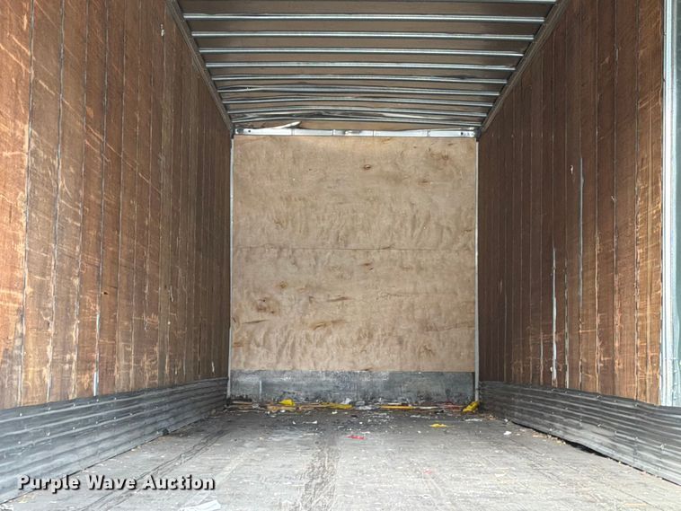 image for item EW2061 2004 Utility Trailer Mfg. Co. VS2DC dry van trailer