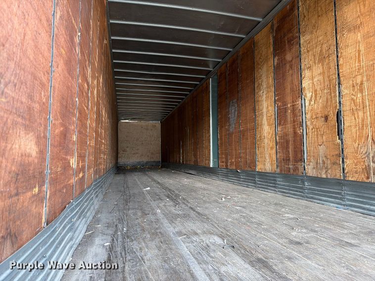 image for item EW2061 2004 Utility Trailer Mfg. Co. VS2DC dry van trailer