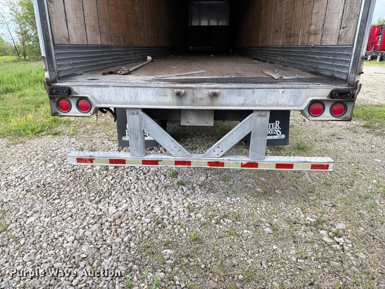 image for item EW2063 2005 Vanguard National Trailer Corp. VIP4000 dry van trailer