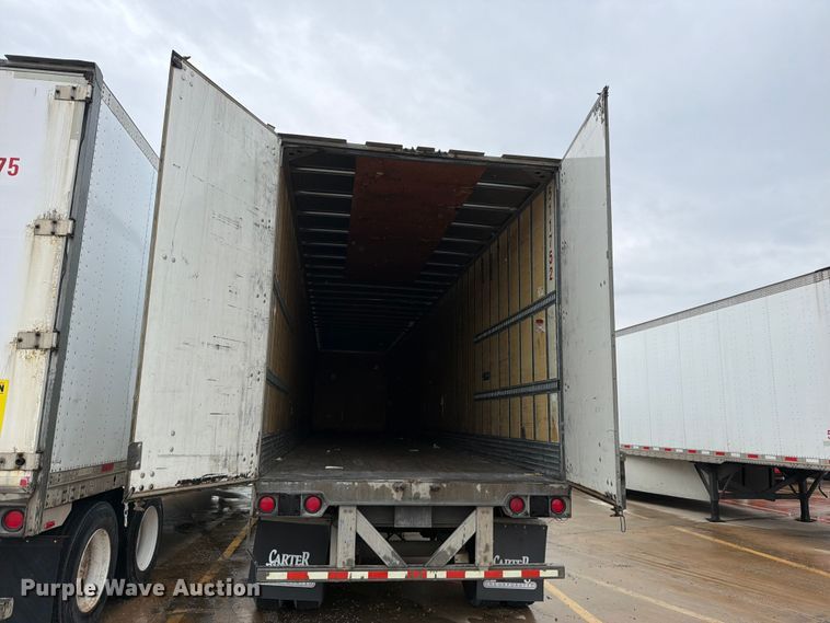 image for item EW2065 2010 Vanguard National Trailer Corp. Maxcube dry van trailer