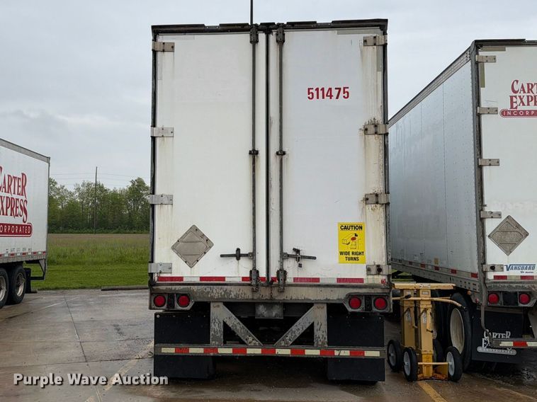 image for item EW2066 2006 Vanguard National Trailer Corp. dry van trailer