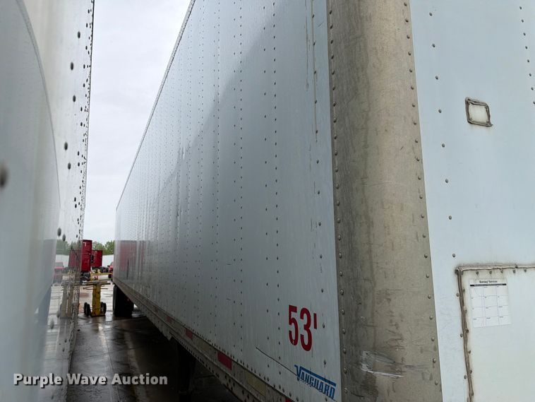 image for item EW2066 2006 Vanguard National Trailer Corp. dry van trailer