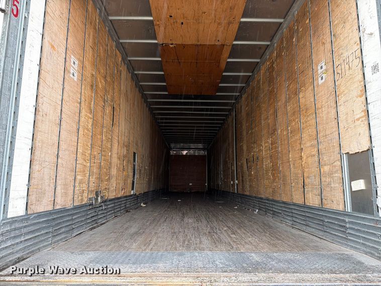 image for item EW2066 2006 Vanguard National Trailer Corp. dry van trailer