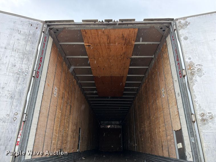 image for item EW2066 2006 Vanguard National Trailer Corp. dry van trailer