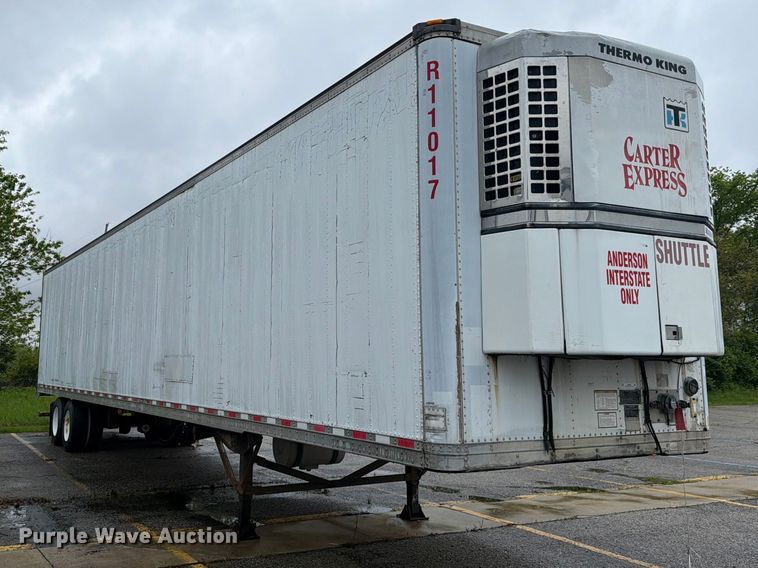 image for item EW2068 2001 Great Dane refrigerated van trailer