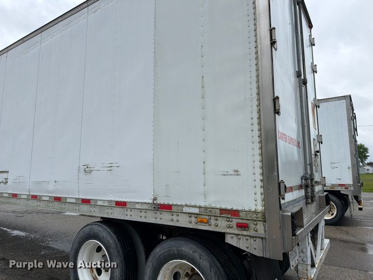 image for item EW2069 2000 Great Dane Trailers refrigerated van trailer