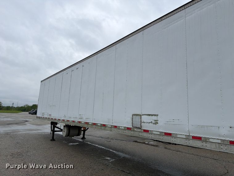 image for item EW2069 2000 Great Dane Trailers refrigerated van trailer
