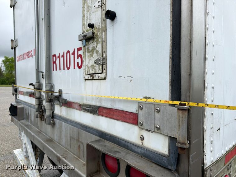 image for item EW2069 2000 Great Dane Trailers refrigerated van trailer