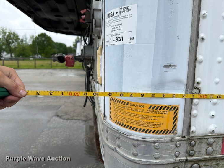 image for item EW2069 2000 Great Dane Trailers refrigerated van trailer
