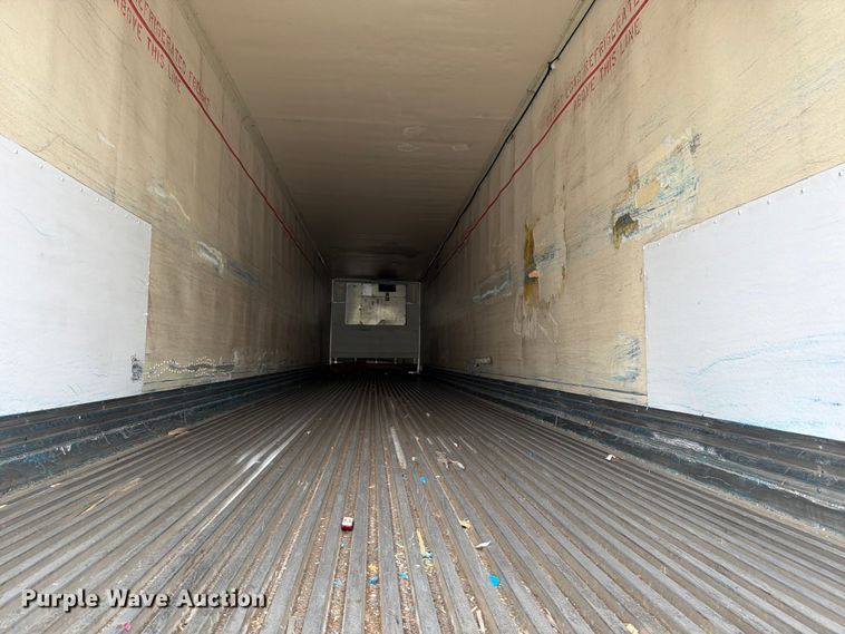 image for item EW2069 2000 Great Dane Trailers refrigerated van trailer