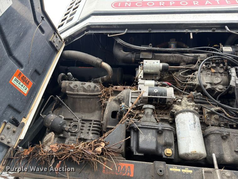 image for item EW2069 2000 Great Dane Trailers refrigerated van trailer
