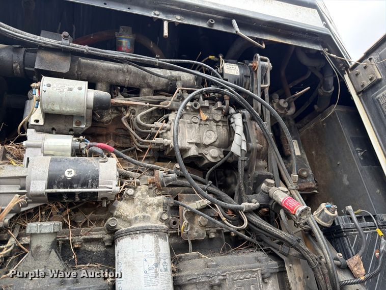 image for item EW2069 2000 Great Dane Trailers refrigerated van trailer