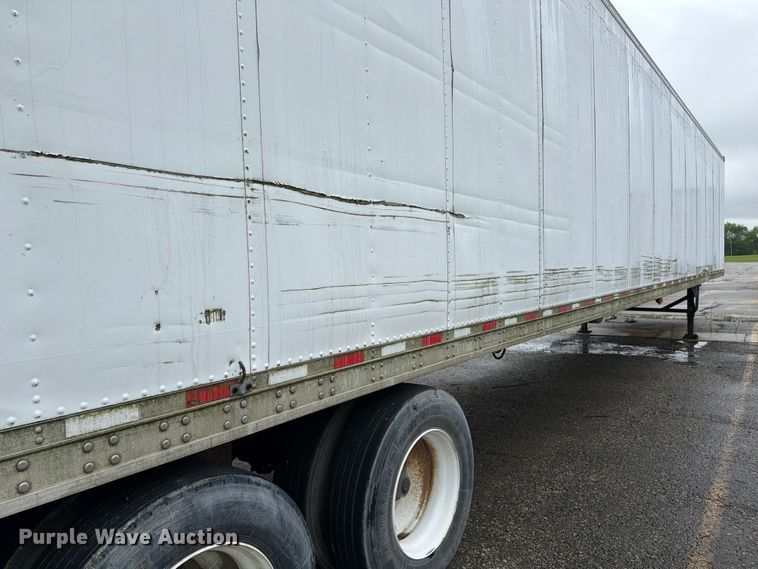 image for item EW2070 2001 Great Dane Trailers refrigerated van trailer