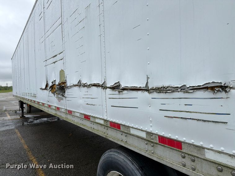 image for item EW2070 2001 Great Dane Trailers refrigerated van trailer