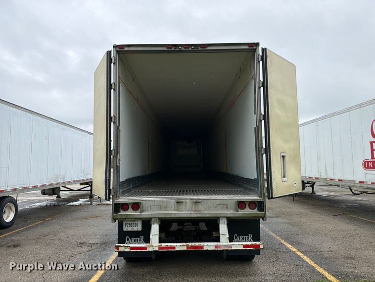 image for item EW2070 2001 Great Dane Trailers refrigerated van trailer