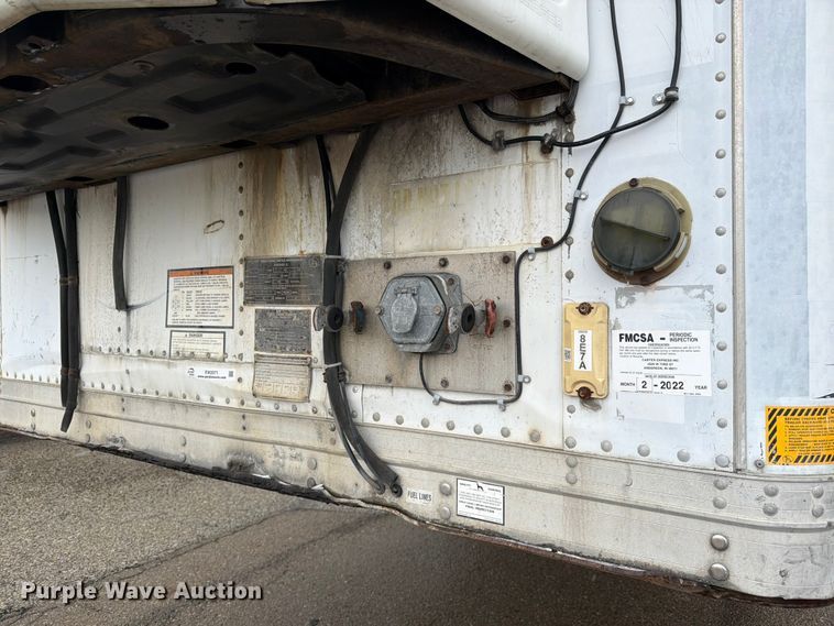 image for item EW2071 2001 Great Dane Trailers refrigerated van trailer
