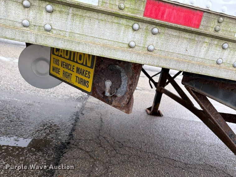 image for item EW2071 2001 Great Dane Trailers refrigerated van trailer