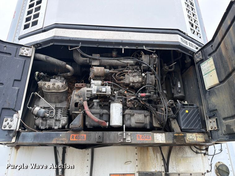 image for item EW2071 2001 Great Dane Trailers refrigerated van trailer