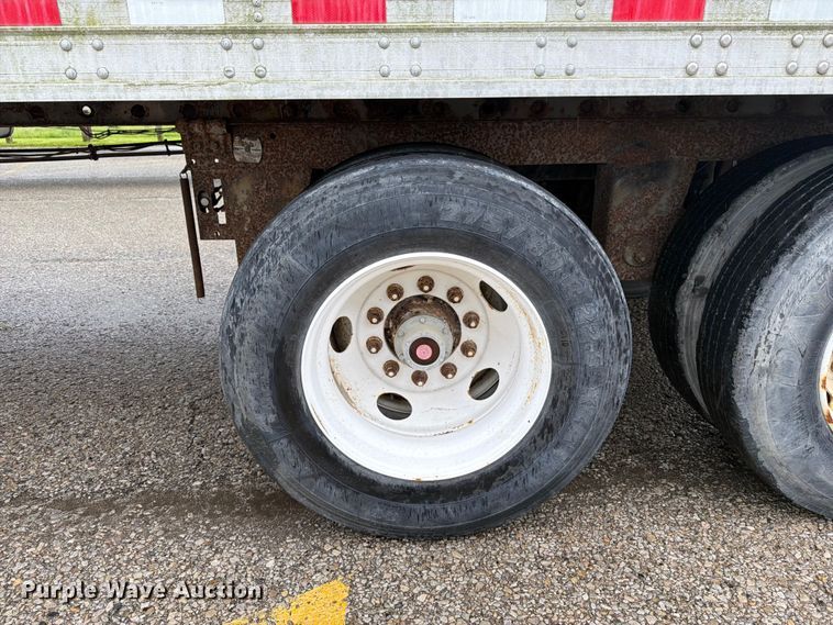 image for item EW2071 2001 Great Dane Trailers refrigerated van trailer