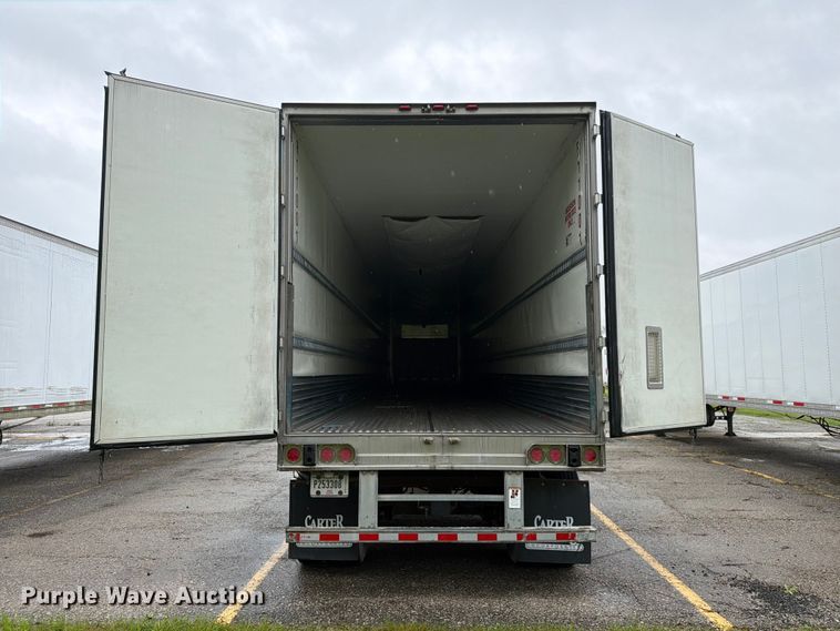 image for item EW2072 2011 CIMC 531SRB05 refrigerated van trailer