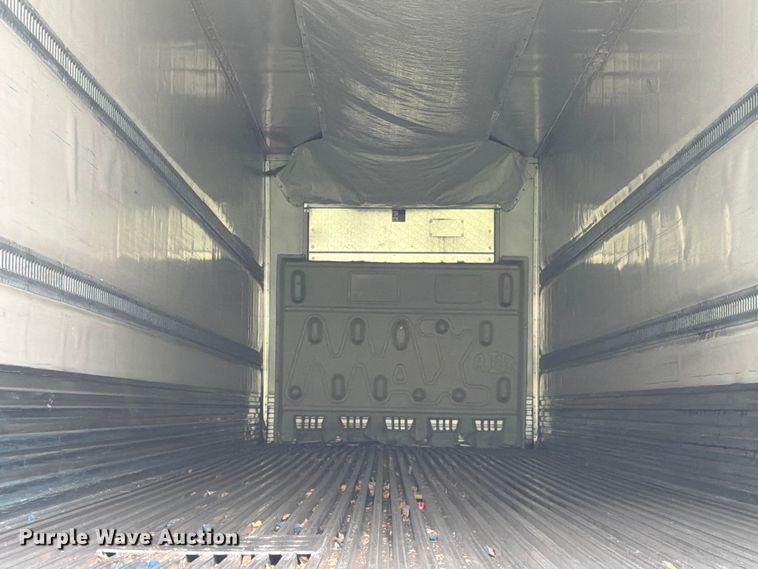 image for item EW2072 2011 CIMC 531SRB05 refrigerated van trailer