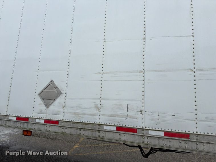image for item EW2073 2011 CIMC 531SRB05 refrigerated van trailer