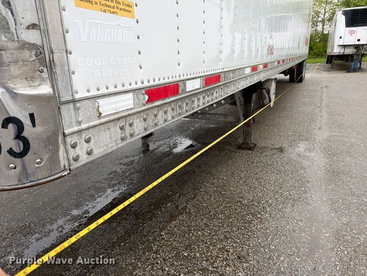 image for item EW2073 2011 CIMC 531SRB05 refrigerated van trailer