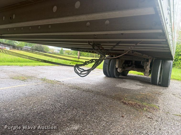 image for item EW2074 2011 CIMC 531SRB05 refrigerated van trailer