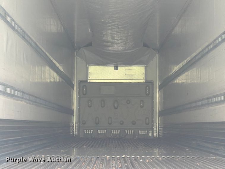 image for item EW2074 2011 CIMC 531SRB05 refrigerated van trailer