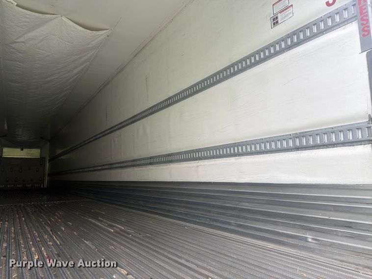 image for item EW2074 2011 CIMC 531SRB05 refrigerated van trailer