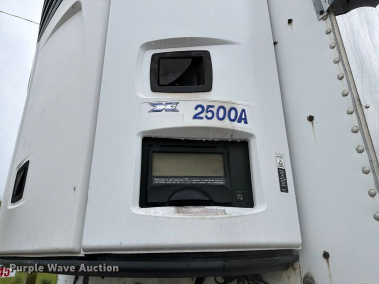 image for item EW2075 2011 CIMC 531SRB05 refrigerated van trailer
