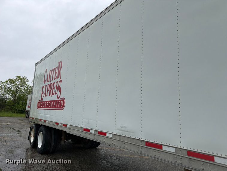 image for item EW2075 2011 CIMC 531SRB05 refrigerated van trailer