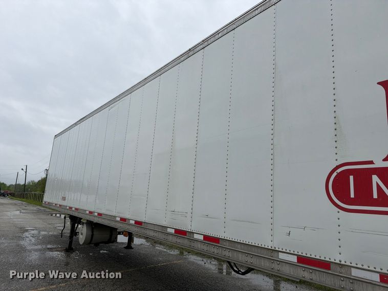 image for item EW2075 2011 CIMC 531SRB05 refrigerated van trailer