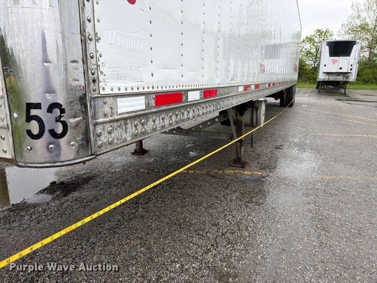 image for item EW2075 2011 CIMC 531SRB05 refrigerated van trailer