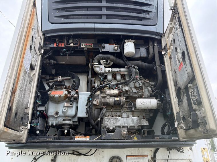 image for item EW2075 2011 CIMC 531SRB05 refrigerated van trailer